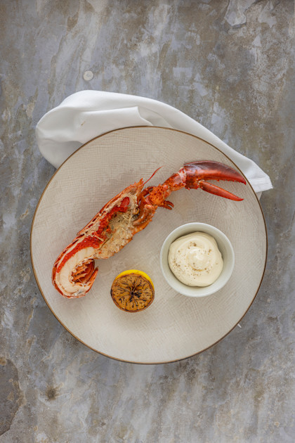 Kogt hummer med piment-mayo og grillet citron | REMA 1000