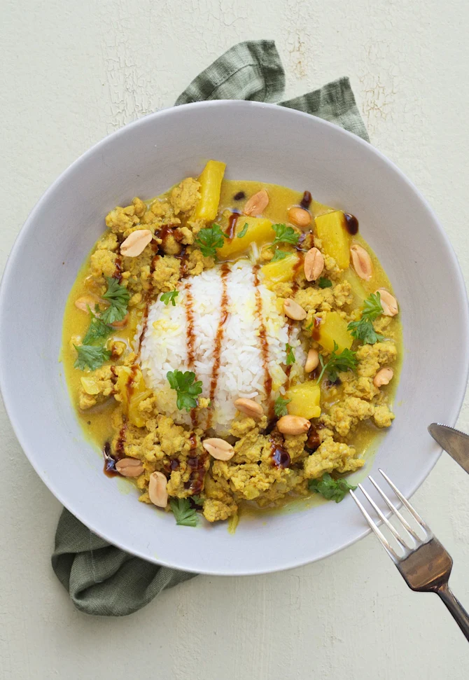 Hawaii-gryde med frisk ananas og ris - til to dage