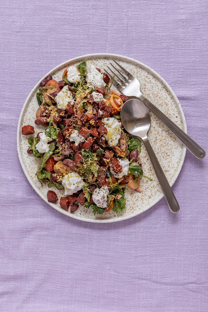 Chorizo med kidneybønner og gedeost