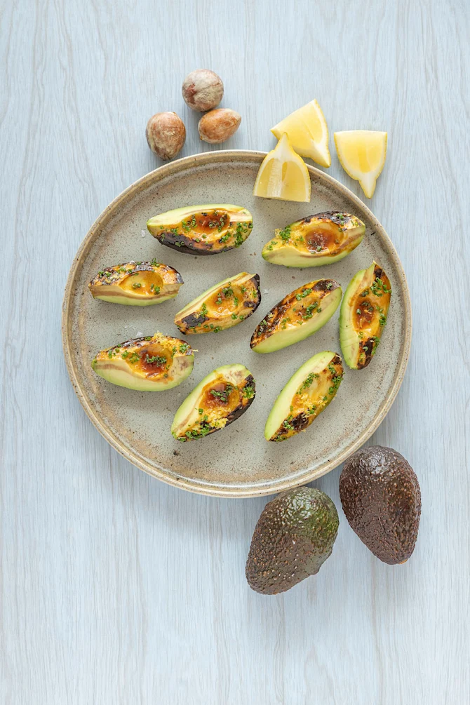 Avocado med barbeque sauce