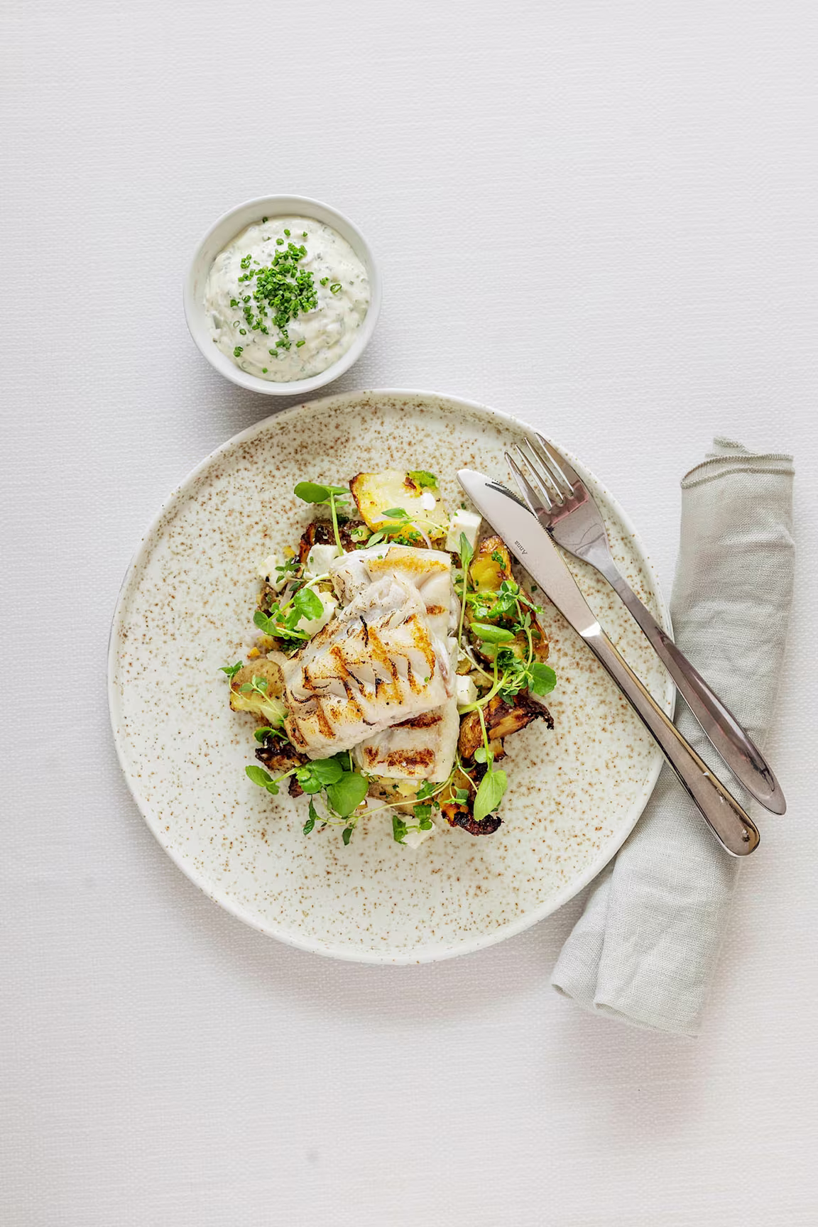 Mørksej med citron, feta og olivenolie