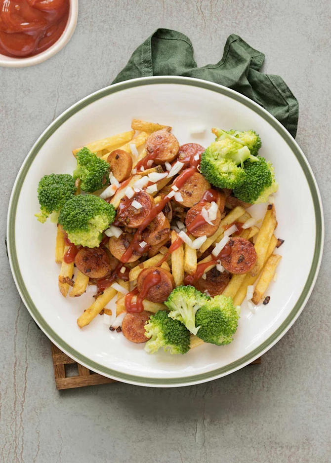 Klassisk pølsemix med broccoli