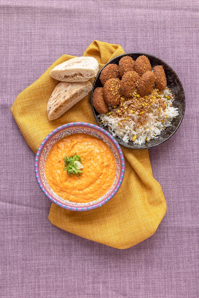 Falafler med efterårsblanding og Tikka Masala