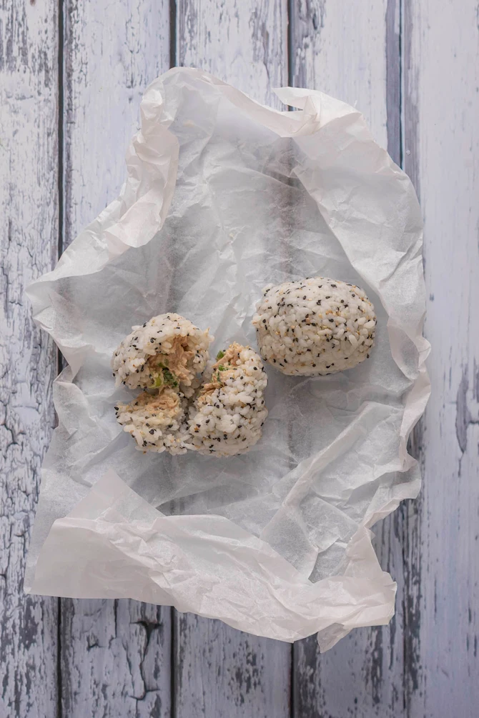 Onigiri med tun