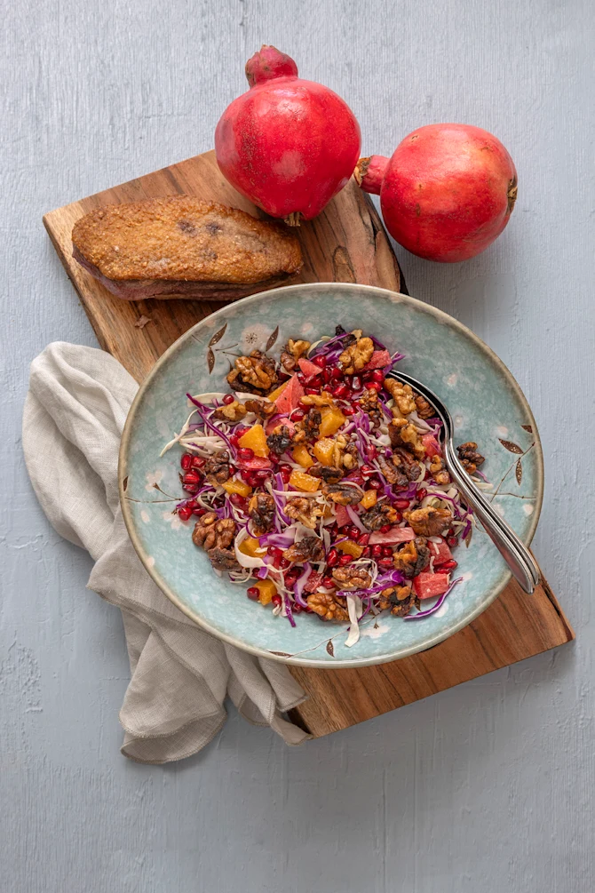 Salat med spidskål og citrusfrugter