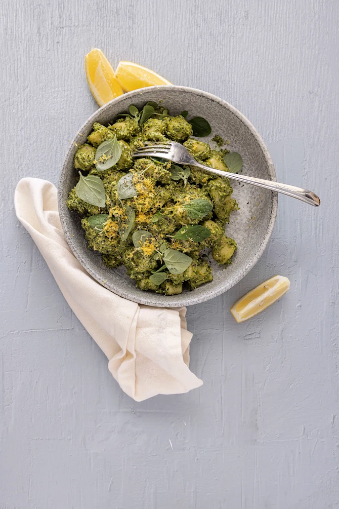 Gnocchi med grønkålspesto